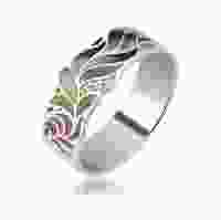 Серебряное кольцо с цветной эмалью и камнями циркония